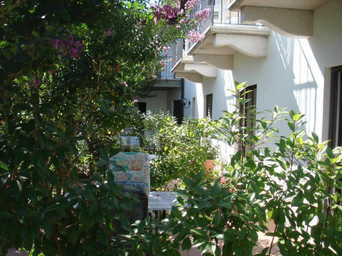 Hotel Al Fiume Tegna Habitación foto